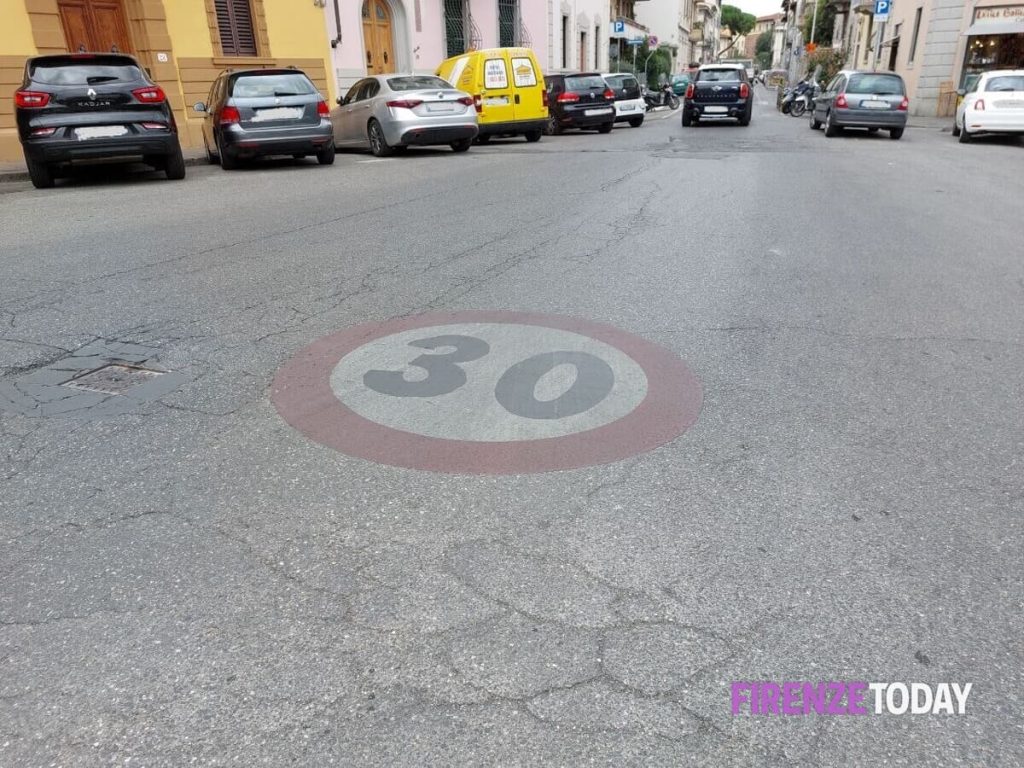 Tutti a 30 km orari? "La media è già quella, e si riducono inquinamento ed incidenti"