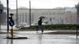 Nuova allerta meteo, dopo il maltempo il vento forte