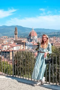 Da commessa a content creator, la storia di Beatrice: “Vi racconto come funziona il mondo di Instagram”