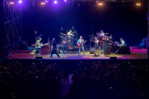Nel segno di Lucio Battisti Al Tuscany Hall di Firenze il concerto-spettacolo “Canto libero”