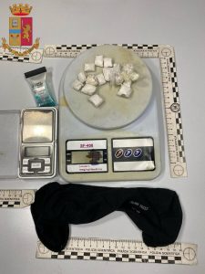 Empoli, giovane trovato con la cocaina: arrestato
