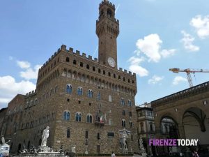 Dietrofront sugli alloggi popolari di via Dei: niente dismissione