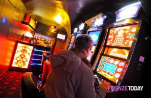 Gioco d'azzardo, allarme di Acli Toscana: "Sempre più diffuso tra i minorenni"