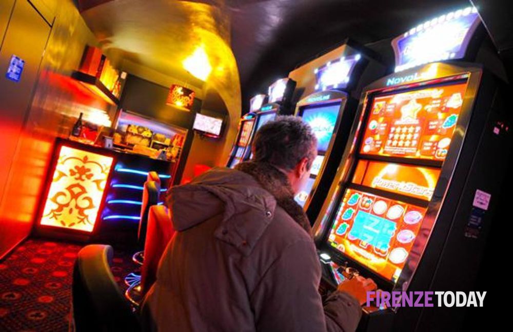 Gioco d'azzardo, allarme di Acli Toscana: "Sempre più diffuso tra i minorenni"