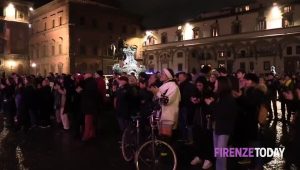 Capodanno 2024: musica in piazza e le luci su Palazzo Vecchio | VIDEO