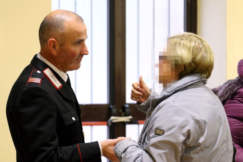 In trasferta nel Fiorentino per truffare malcapitati: presi in auto con bottino da 6mila euro