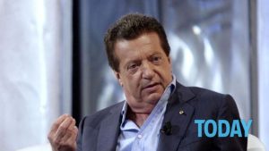 Vittorio Cecchi Gori ricoverato in ospedale: "In terapia intensiva per insufficienza respiratoria"