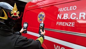 Evacuata scuola: ipotesi spray urticante nell’aria