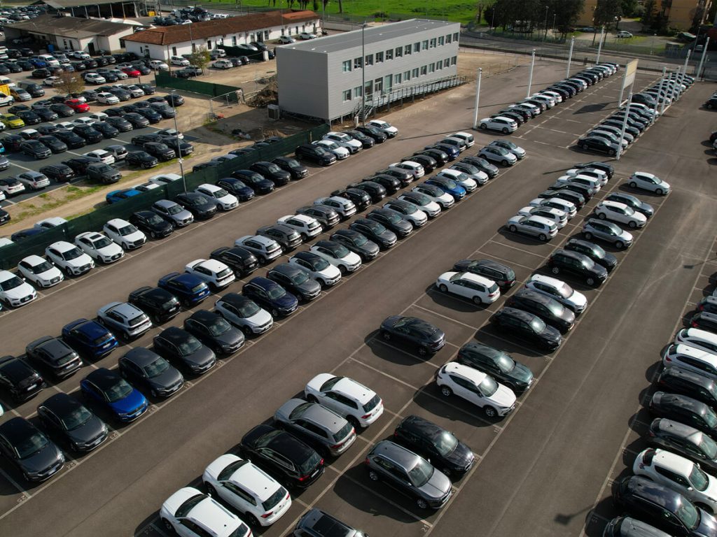 Auto, l’usato riconquista i toscani: la classifica territoriale per passaggi di proprietà