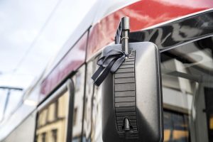 Incidente in cantiere: bus e tramvia listati a lutto  FOTO