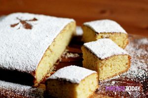 Schiacciata alla fiorentina: storia e ricetta del dolce di Carnevale