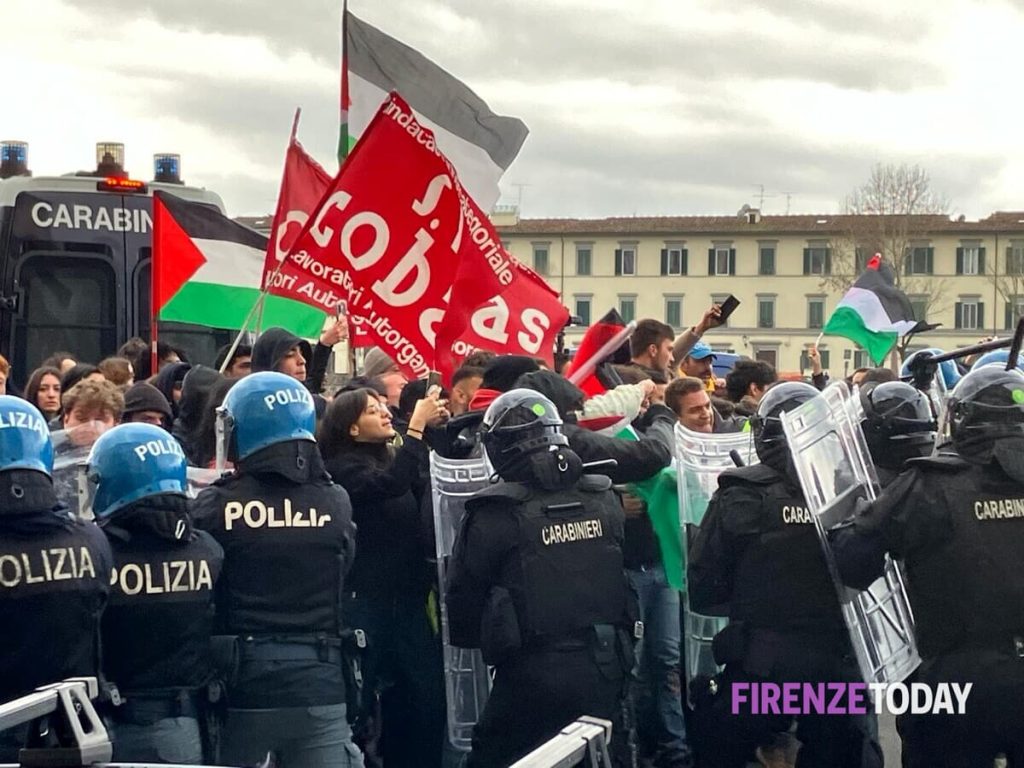 Nardella: “Inaccettabile usare la violenza contro chi manifesta pacificamente il proprio dissenso politico”