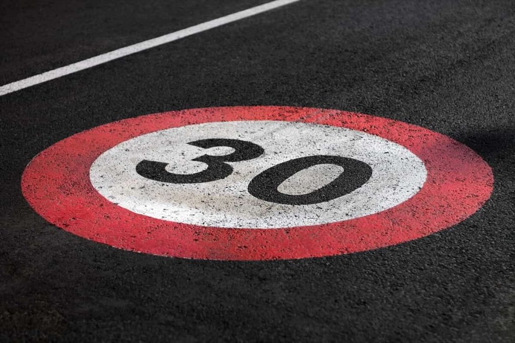Fdi lancia la raccolta firme contro le zone 30