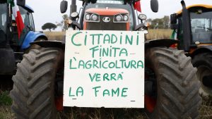 Renzi: “Meloni anziché fare l’influencer tolga Irpef agricola”