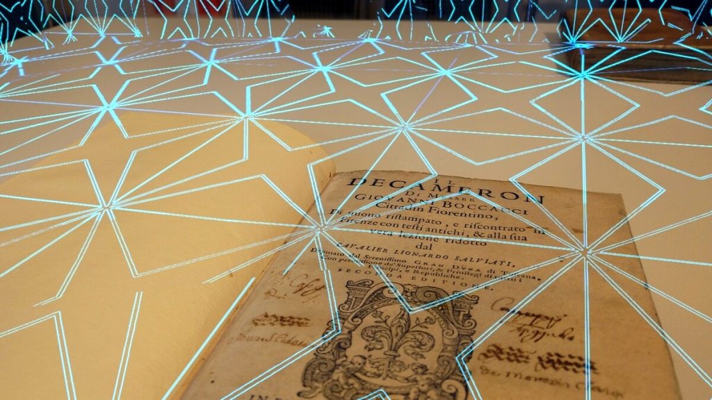 Sulle orme di Boccaccio: a Certaldo il Decameron si fa arte contemporanea tra origami digitali, alabastri e realtà mista
