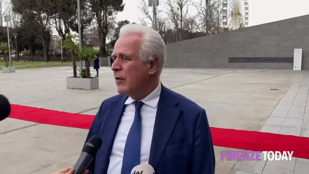 Mattarella in visita a Firenze. Giani "Simbolo di vicinanza con la città"  VIDEO