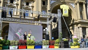 È Tour-mania con i prodotti della Grande Boucle dedicati a Firenze  FOTO