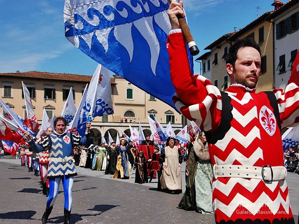 Scoppio del Carro a Figline Valdarno