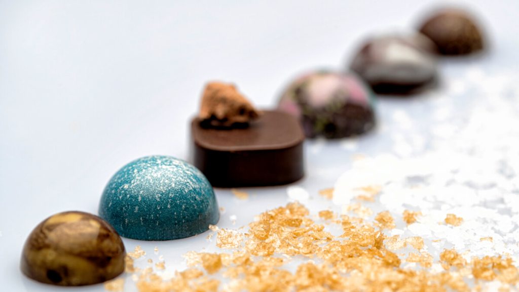 Sull’Isola d’Elba una pasticciera fa cioccolatini salati coi sapori del territorio