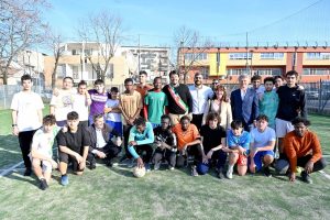 Nuovo campetto da calcio in piazza Medaglie d’oro, a inaugurarlo c’è anche Antognoni