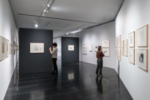 Al Museo Novecento la nuova mostra "La stanza Vede Disegni 1973–1990"