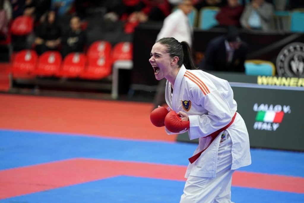 Karate: Viola Lallo d'argento in Turchia