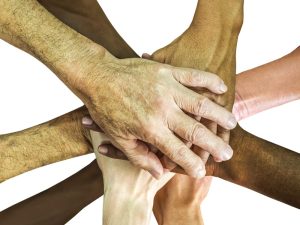 Razzismo, insultata un'attivista di Nosotras