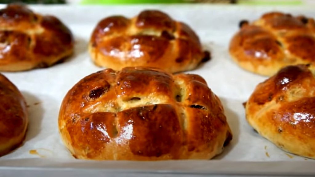In cerca di dolci di Quaresima? ll Pan di Ramerino toscano in questa videoricetta