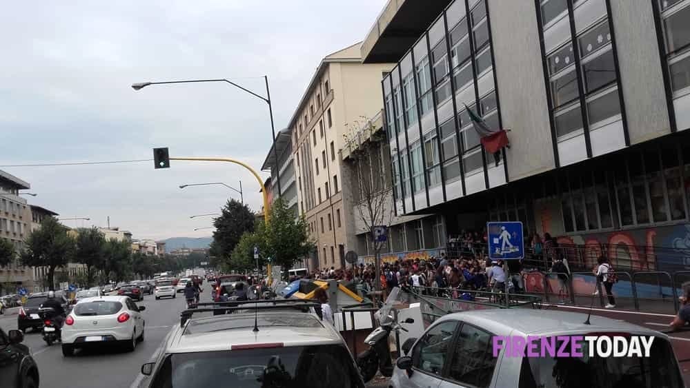 A Firenze ancora troppe auto private, più di una ogni due abitanti