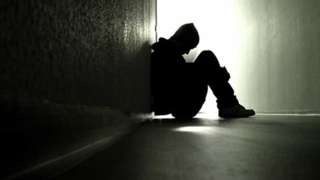 Il rapporto: un fiorentino su quattro si sente solo