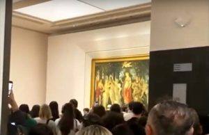 Nuovo blitz di Ultima Generazione agli Uffizi