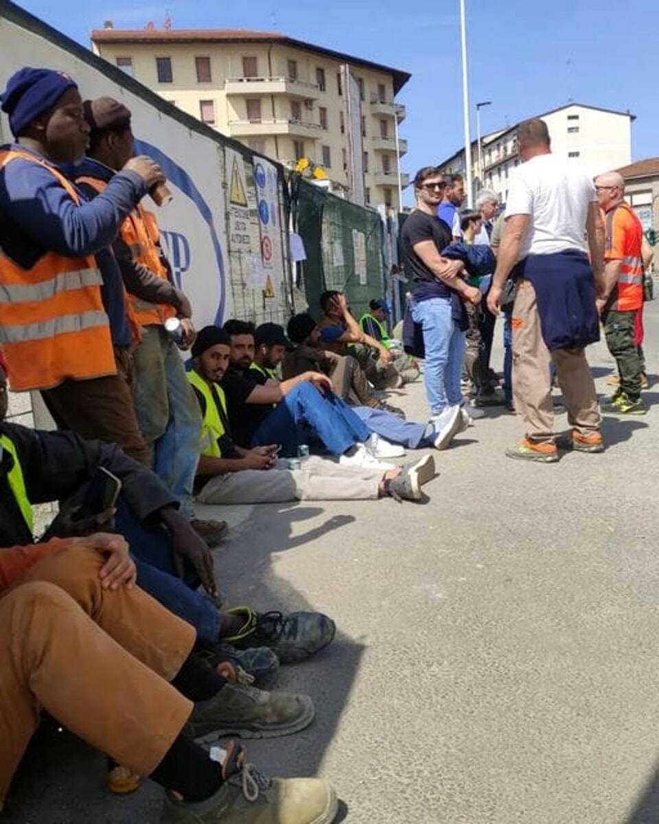 Cantiere di via Mariti: operai in subappalto senza stipendio da febbraio