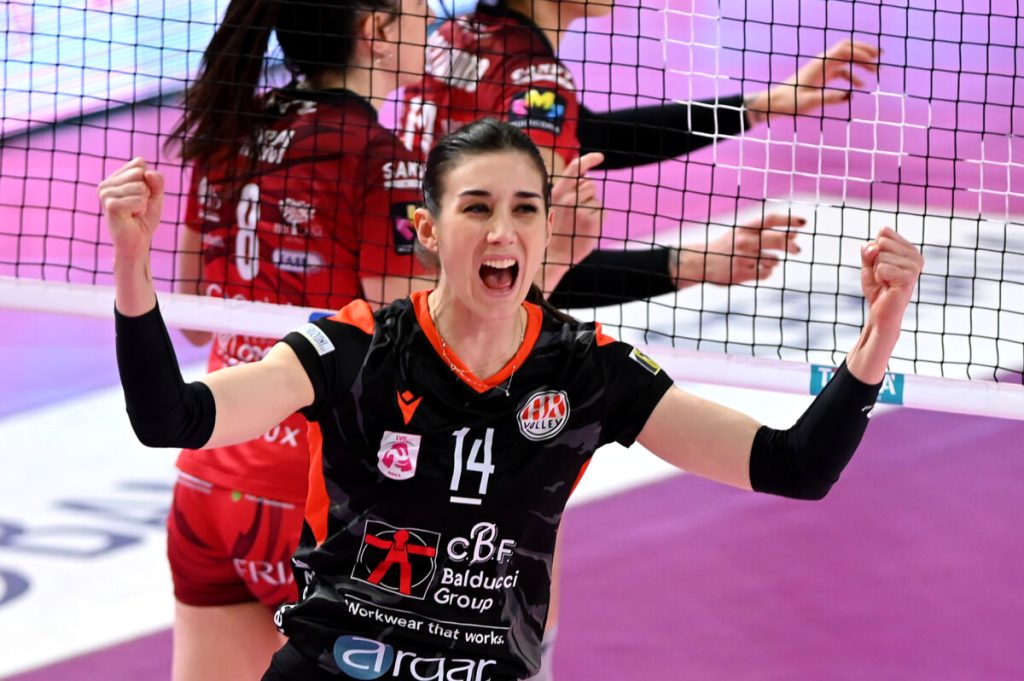 Fiorentina DOC ma ormai marchigiana d’adozione: Alessia Fiesoli rinnova con Macerata
