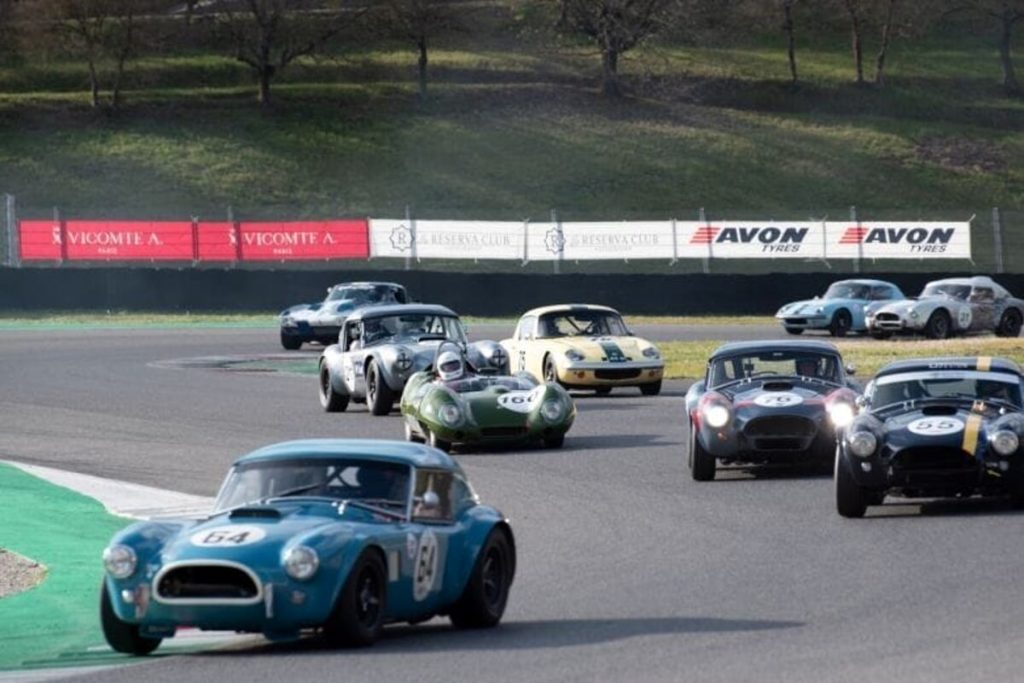 Le auto d'epoca tornano a sfrecciare col Circuito Stradale del Mugello