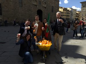 Forza Italia porta le arance a Nardella