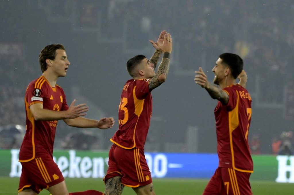 Roma-Milan, Mancini segna e ricorda Mattia Giani / FOTO