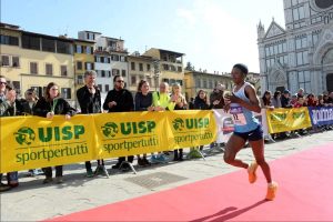 Half Marathon Firenze 2024 al via, ecco la guida: dal percorso a come iscriversi