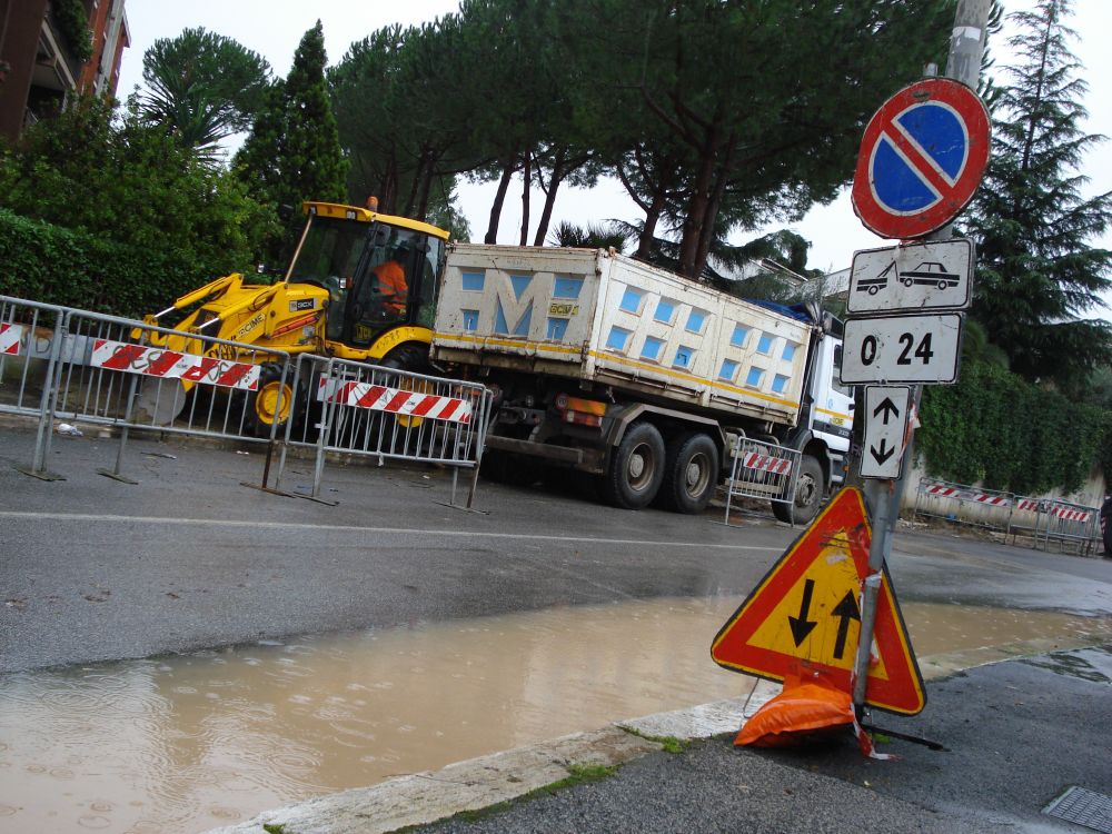 Lavori stradali in città: come cambiano viabilità e sosta