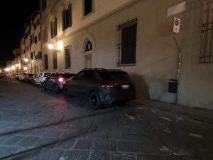 Oltrarno, protestano i residenti: “Ztl notturna estiva? Una buffonata”