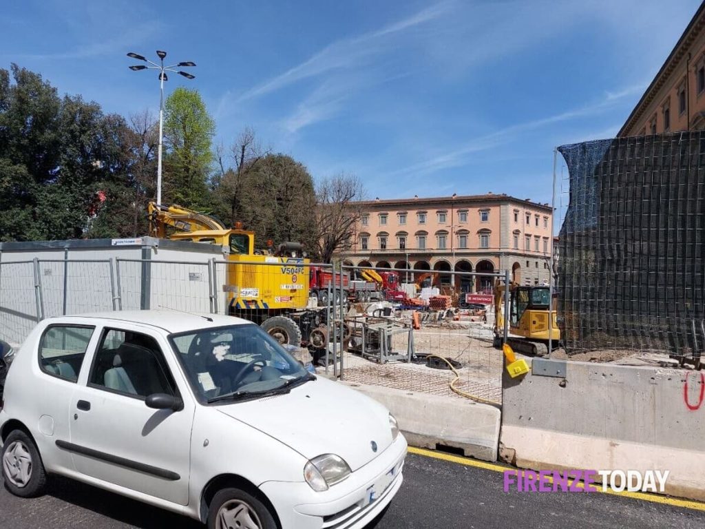 Tramvia, si amplia l'area di cantiere: nuovi restringimenti e traffico a rischio