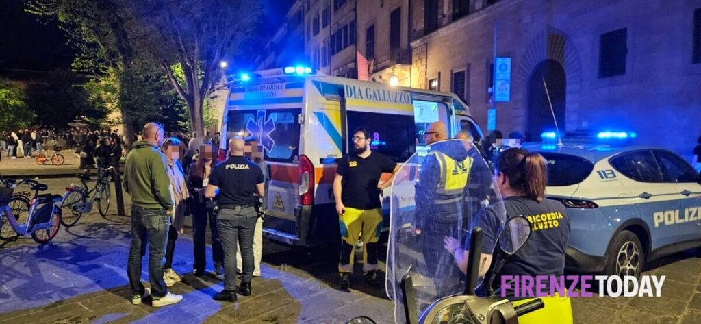 Movida: catcalling a una ragazza, spray al peperoncino in faccia