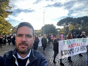 Cinque stelle al fotofinish: presentata la lista