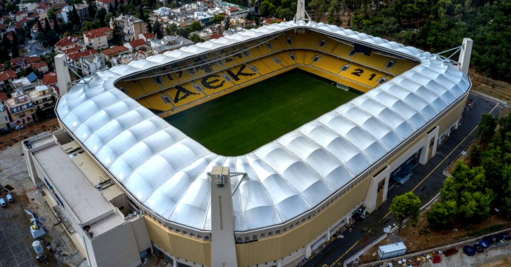 Finale Conference League, l'Uefa annulla 300 biglietti acquistati dai greci nel settore viola