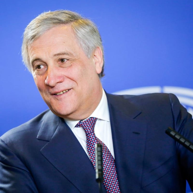 Forza Italia, a Firenze arrivano i big del partito