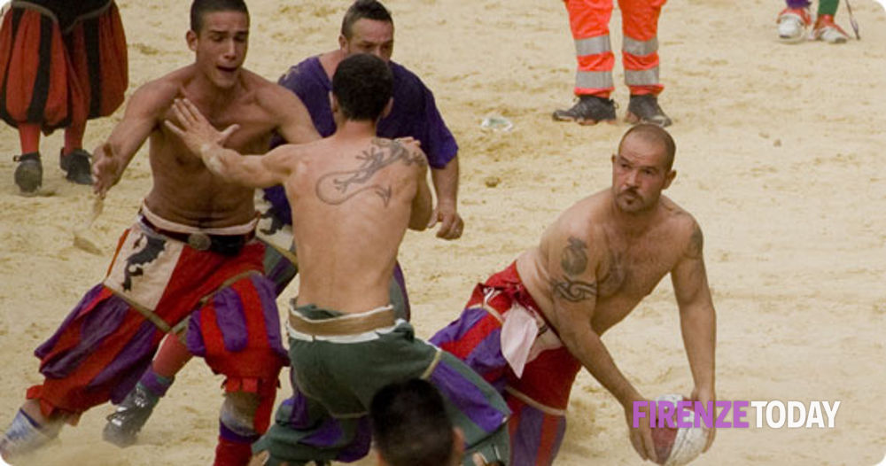 Calcio storico, da giovedì la vendita dei biglietti per le semifinali