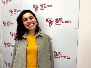 Partita per l'Africa con il sogno di diventare medico: "Il futuro della sanità pubblica mi spaventa"