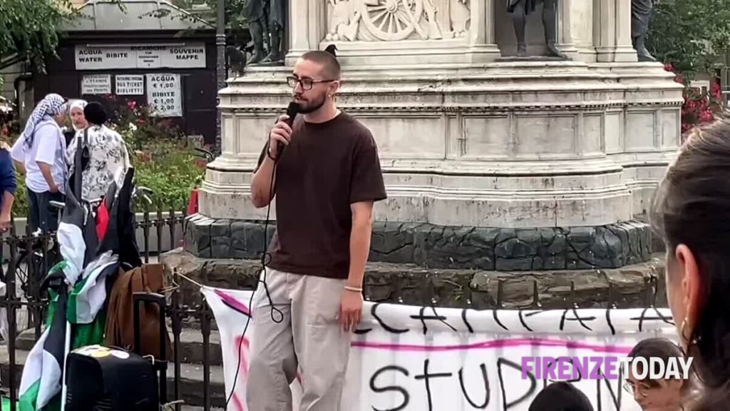 Gli studenti tornano in piazza: “Vogliamo una Palestina libera”  VIDEO