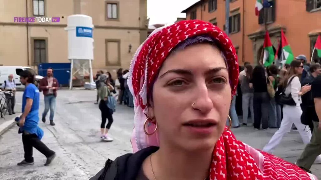 Palestina, vincono gli studenti: "L'Università si impegna a rendere pubblica la condanna ai bombardamenti" / FOTO / VIDEO