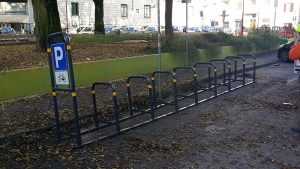 Nel Quartiere 1 torna la pulizia delle rastrelliere