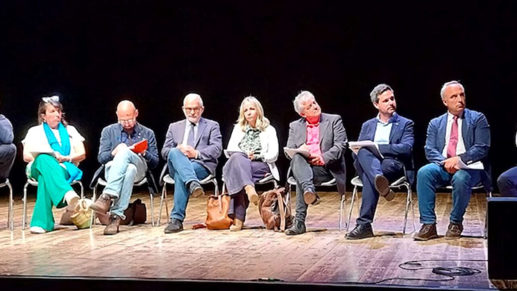 Dibattito sul clima, le associazioni ambientaliste: “Bene il dialogo, adesso aspettiamo i fatti”